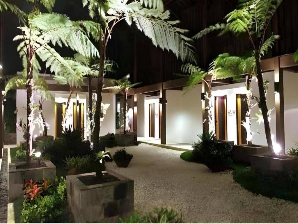 Taman Dayu Golf Club And Resort Prigen Exterior photo