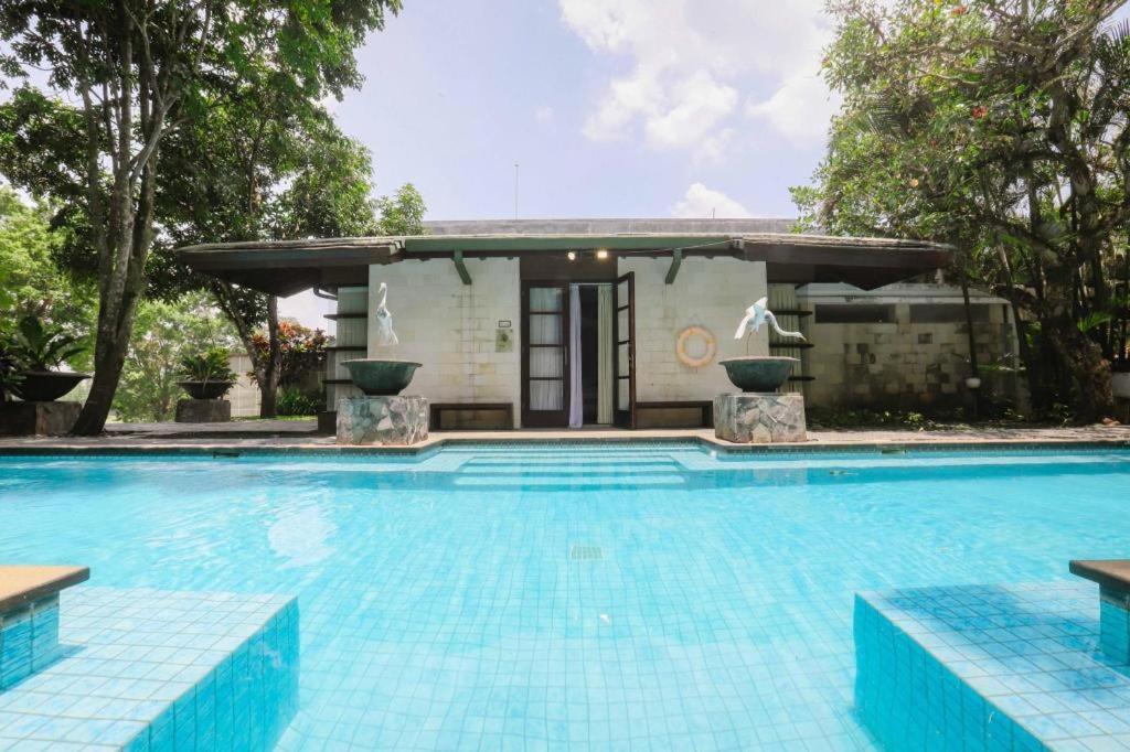 Taman Dayu Golf Club And Resort Prigen Exterior photo